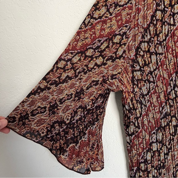 Catherines Brown Crochet Neckline Tunic Top Plus Size 1XWP Pleated Boho Mature - Picture 5 of 7